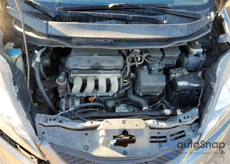 2013 Honda Fit z USA, uszkodzony, nr VIN JHMGE8H30DC022242